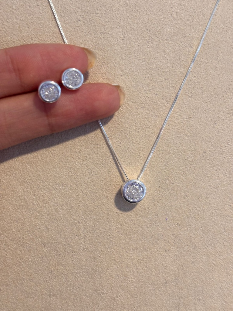Gargantilla mas Aretes Punto de Luz D1403