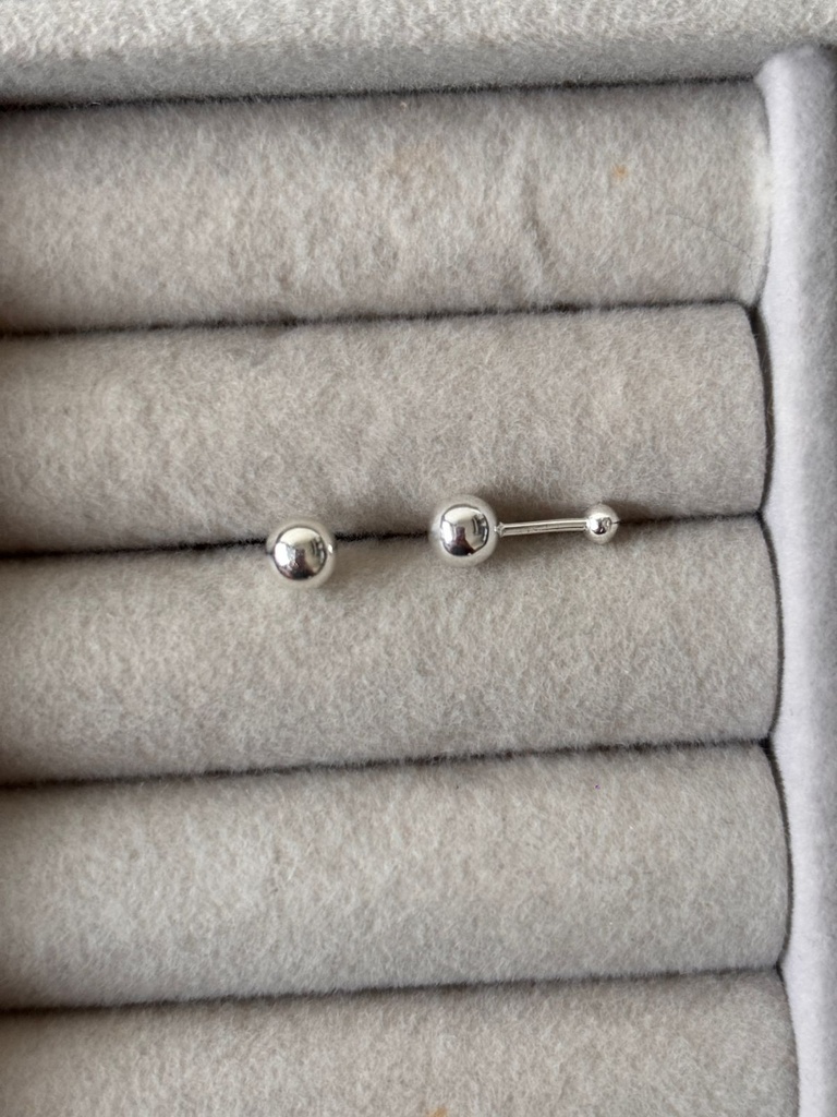 Arete con seguro de bebe Bolita 