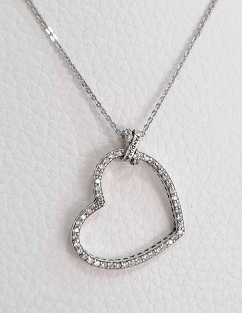COLLAR CORAZON LIZ