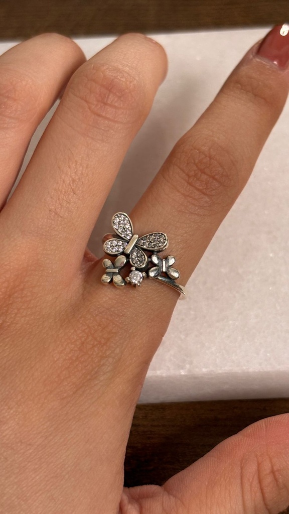 ANILLO MARIPOSA