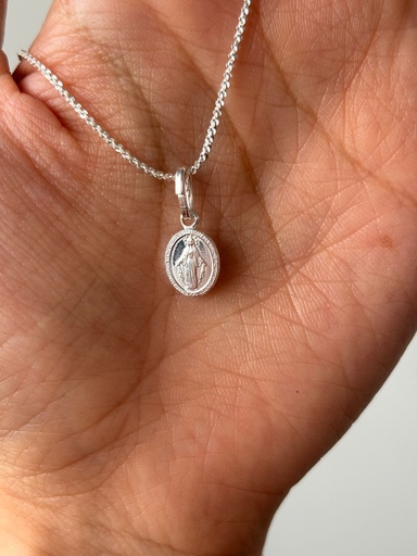 Dije Virgen de los Milagros 