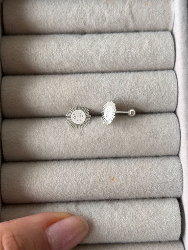 Aretes con seguro de bebe Sol