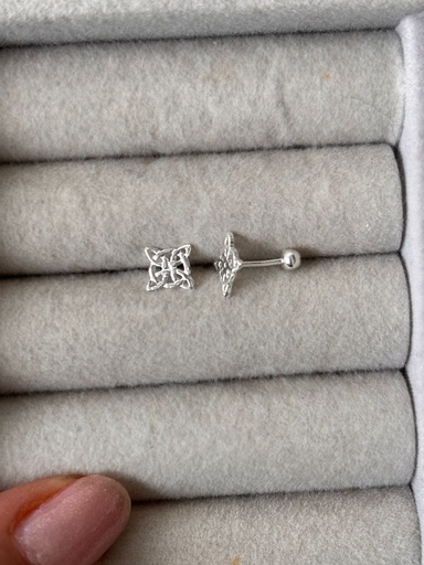 Aretes con seguro de bebe Mandala 